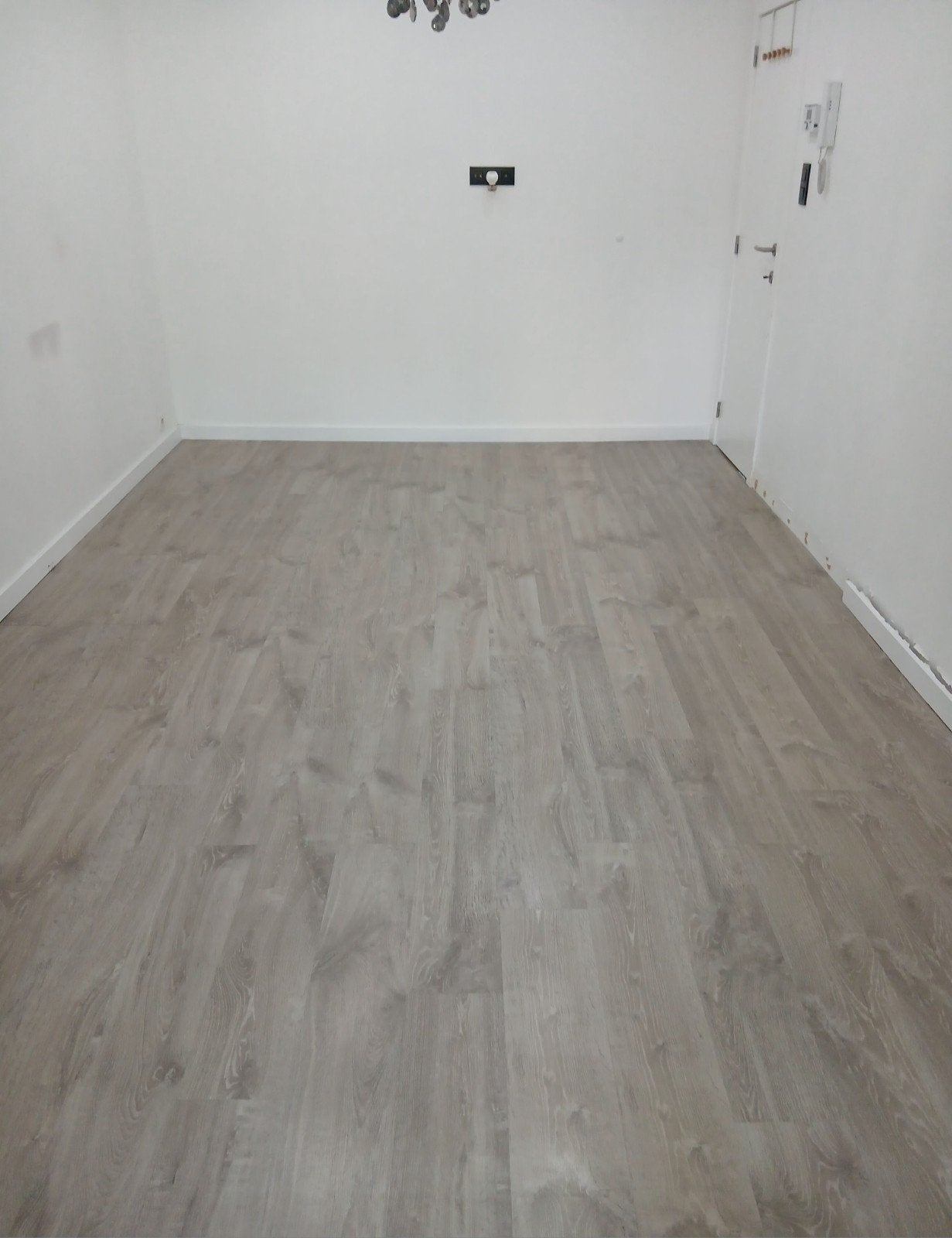 laminaat lichtgrijs/beige eikenlook te koop, Ophalen, Zo goed als nieuw, 10 m² of meer, Laminaat