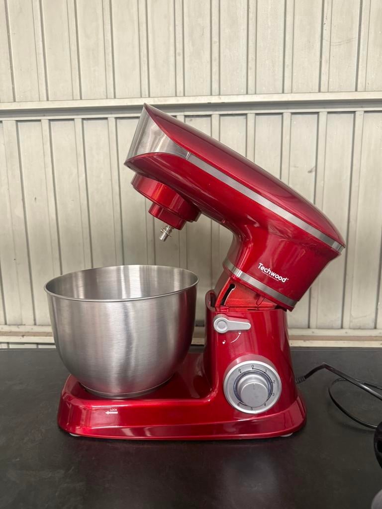 Machine de cuisine/batteur sur socle Techwood- 3 accessoires, Enlèvement, Comme neuf