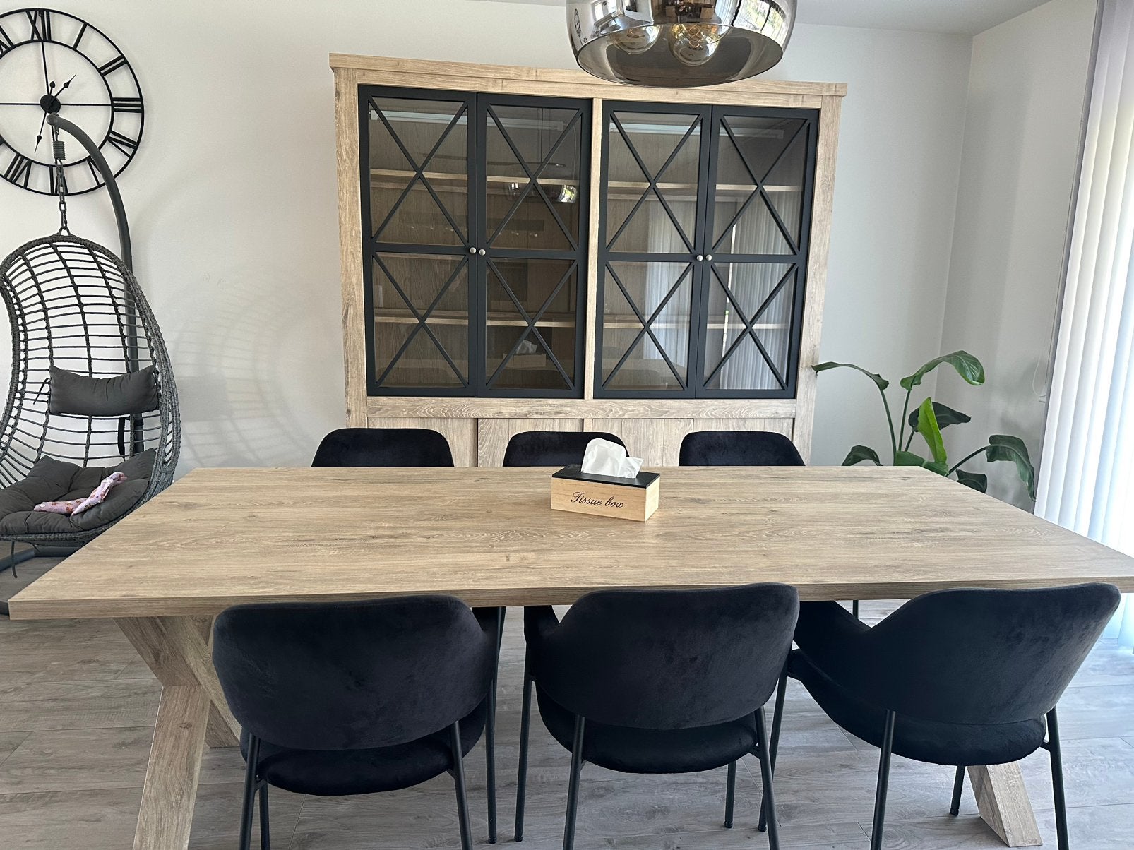 Landelijk eettafel + muurkast, Huis en Inrichting, Ophalen, Eikenhout, Vijf personen of meer, Rechthoekig