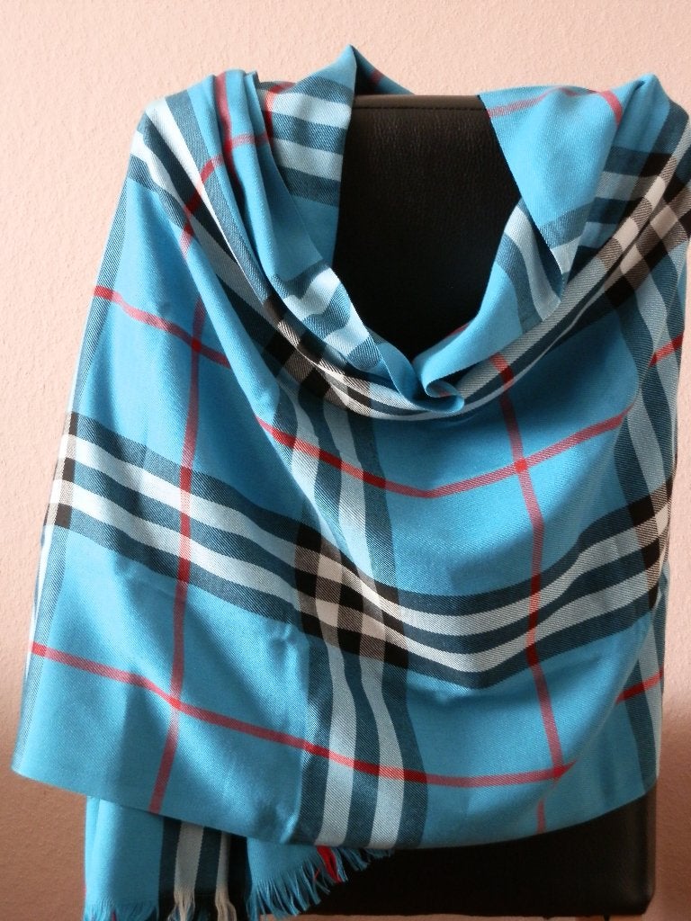 Écharpe Burberry., Vêtements | Femmes, Bonnets, Écharpes & Gants, Comme neuf, Écharpe, Enlèvement ou Envoi