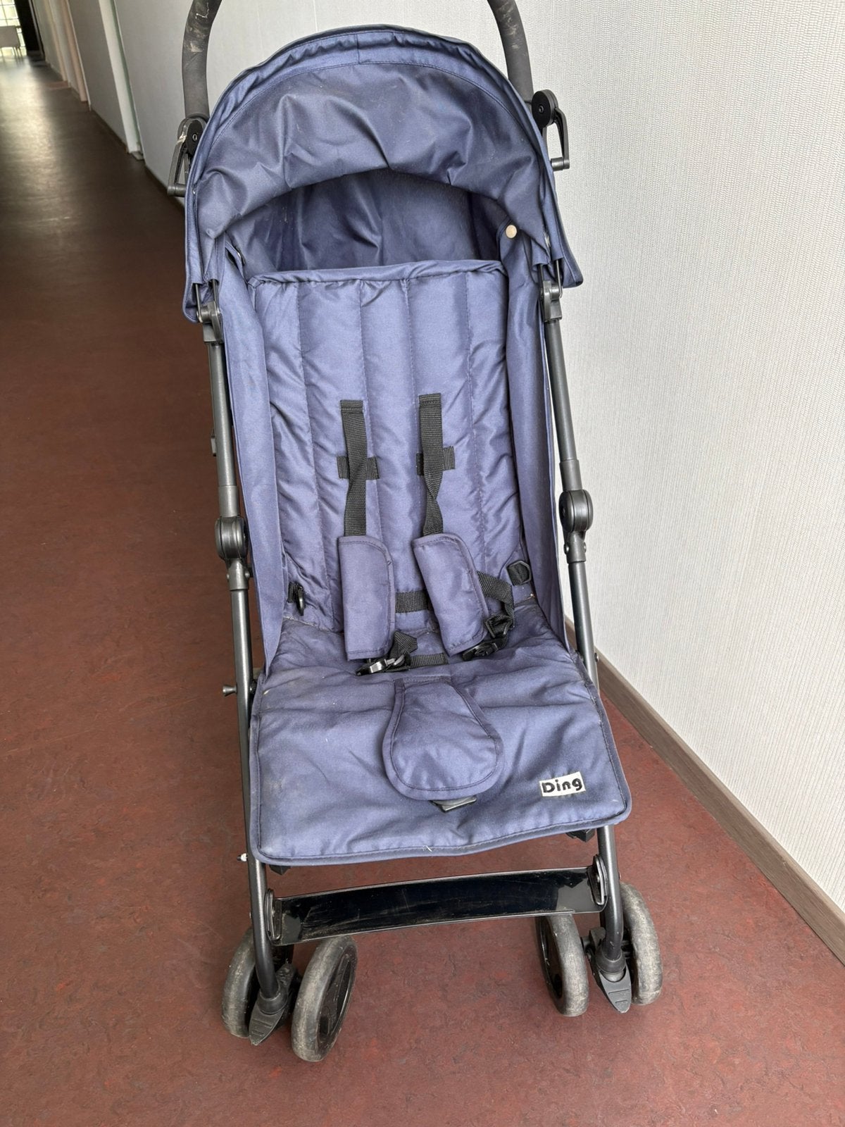 Bijna ongebruikte buggy, Ophalen, Zo goed als nieuw, Zonnekap