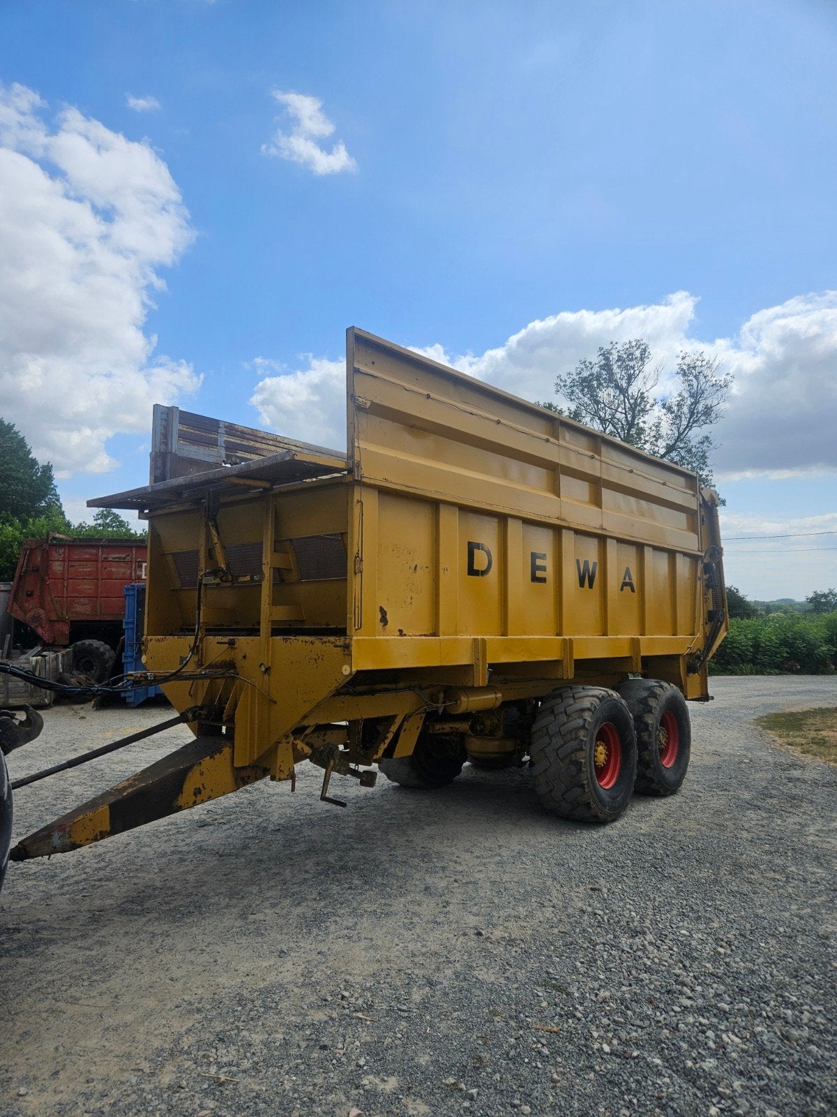 dewa silagewagen, Ophalen