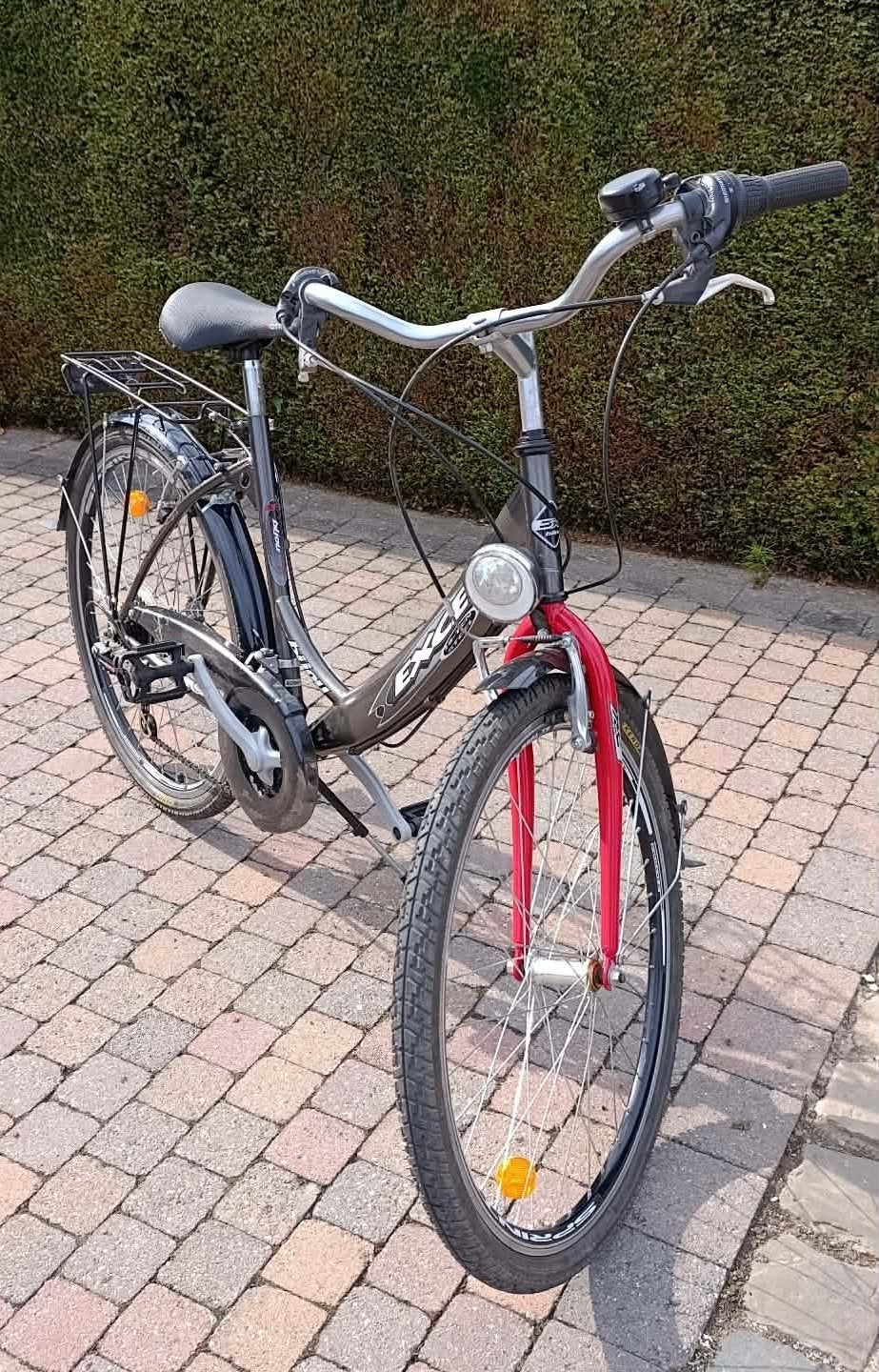 Damesfiets Excel, Fietsen en Brommers, Ophalen, Zo goed als nieuw, Versnellingen