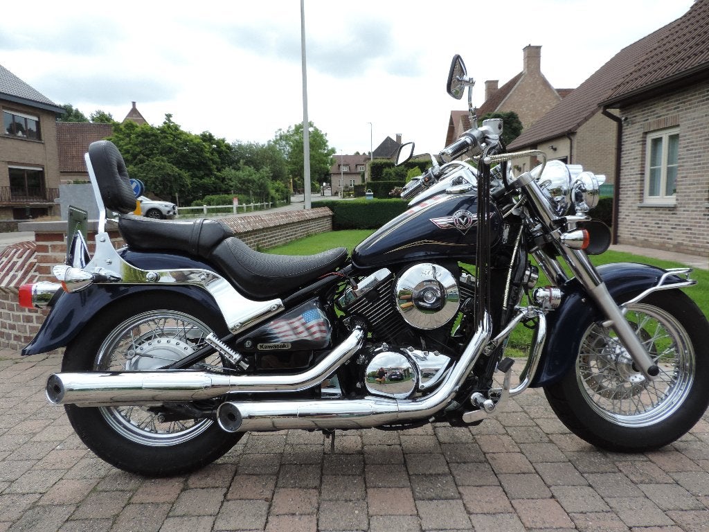 Moto Kawasaki VN 800, Motoren, 2 cilinders, Nieuw, Chopper, Particulier
