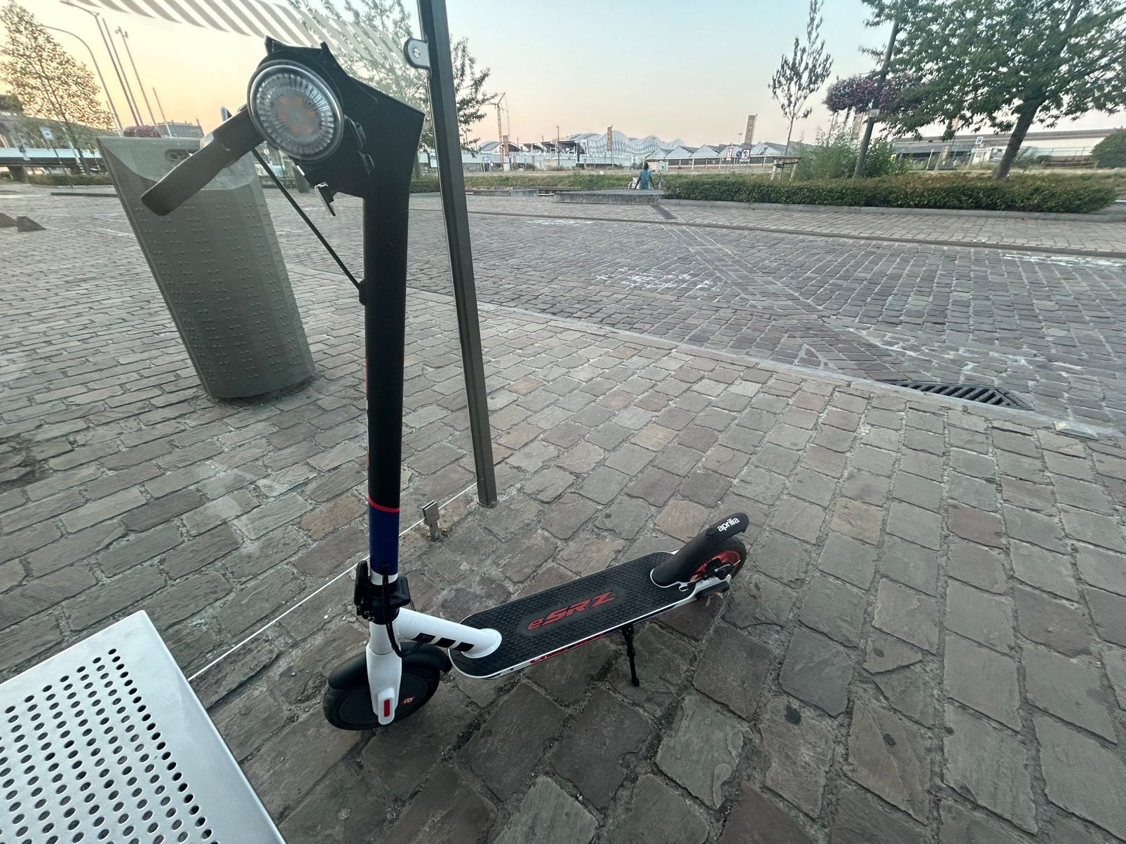 aprilia step esrz, Ophalen, Zo goed als nieuw