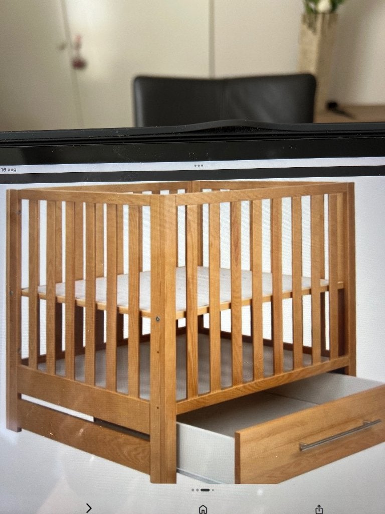 Babybox, beuk in goede staat, Ophalen, Gebruikt, Rechthoekig, In hoogte verstelbaar