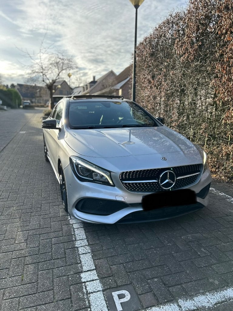 Mercedes cla 180 Amg, Autos, 122 kW, Achat, Noir, Berline