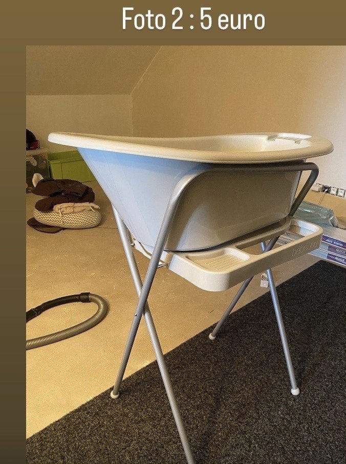 babybad op staander, Kinderen en Baby's, Badjes en Verzorging, Zo goed als nieuw, Badje, Standaard, Ophalen
