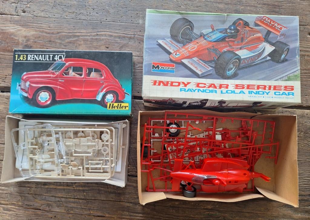 2 sets modelbouw Renault 4cv , indy car, Ophalen of Verzenden