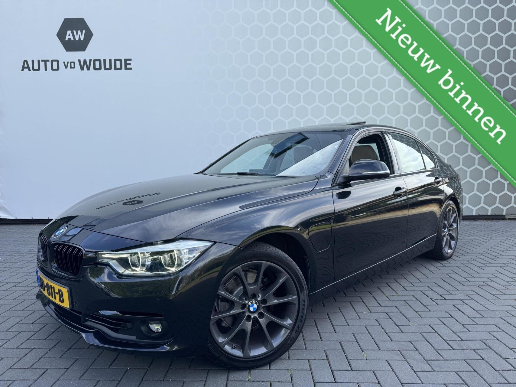BMW 330e High Executive Dealeronderhouden Schuifdak M-sport, Auto's, Automaat, Achterwielaandrijving, Gebruikt, 4 cilinders