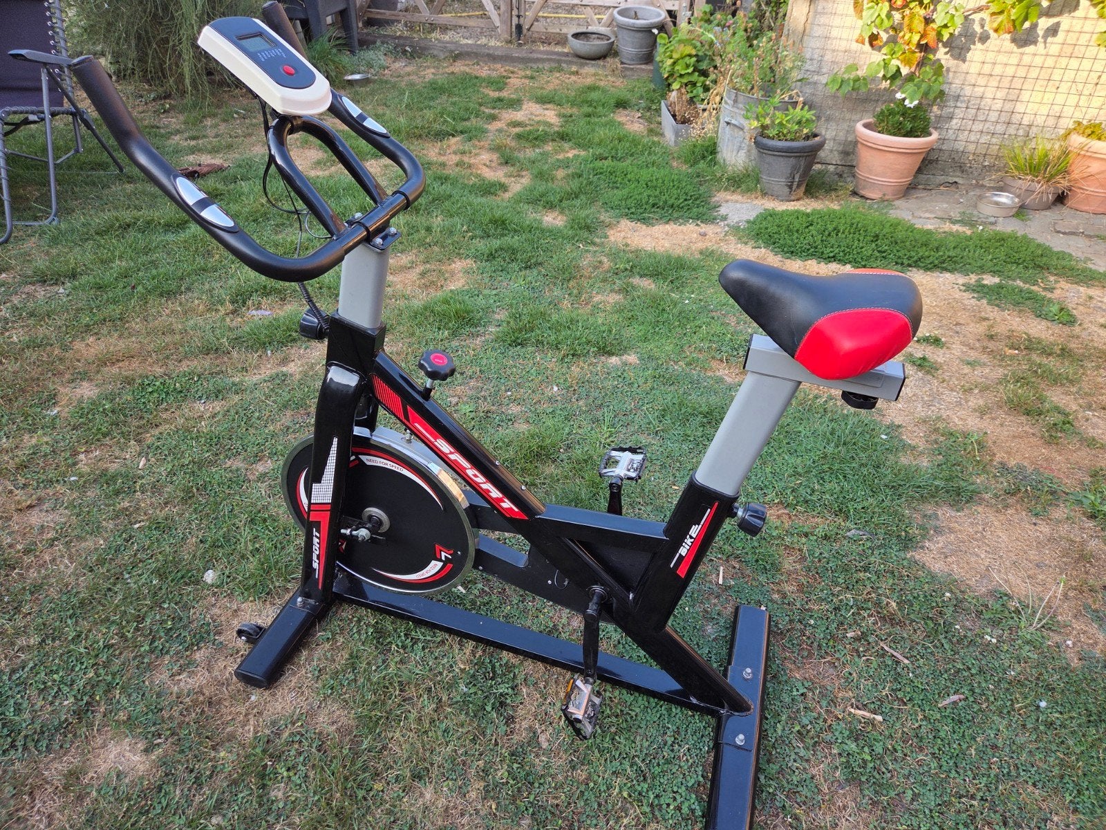 Hometrainer sport / vélo d'exercice, Enlèvement ou Envoi, Jambes, Aluminium, Utilisé