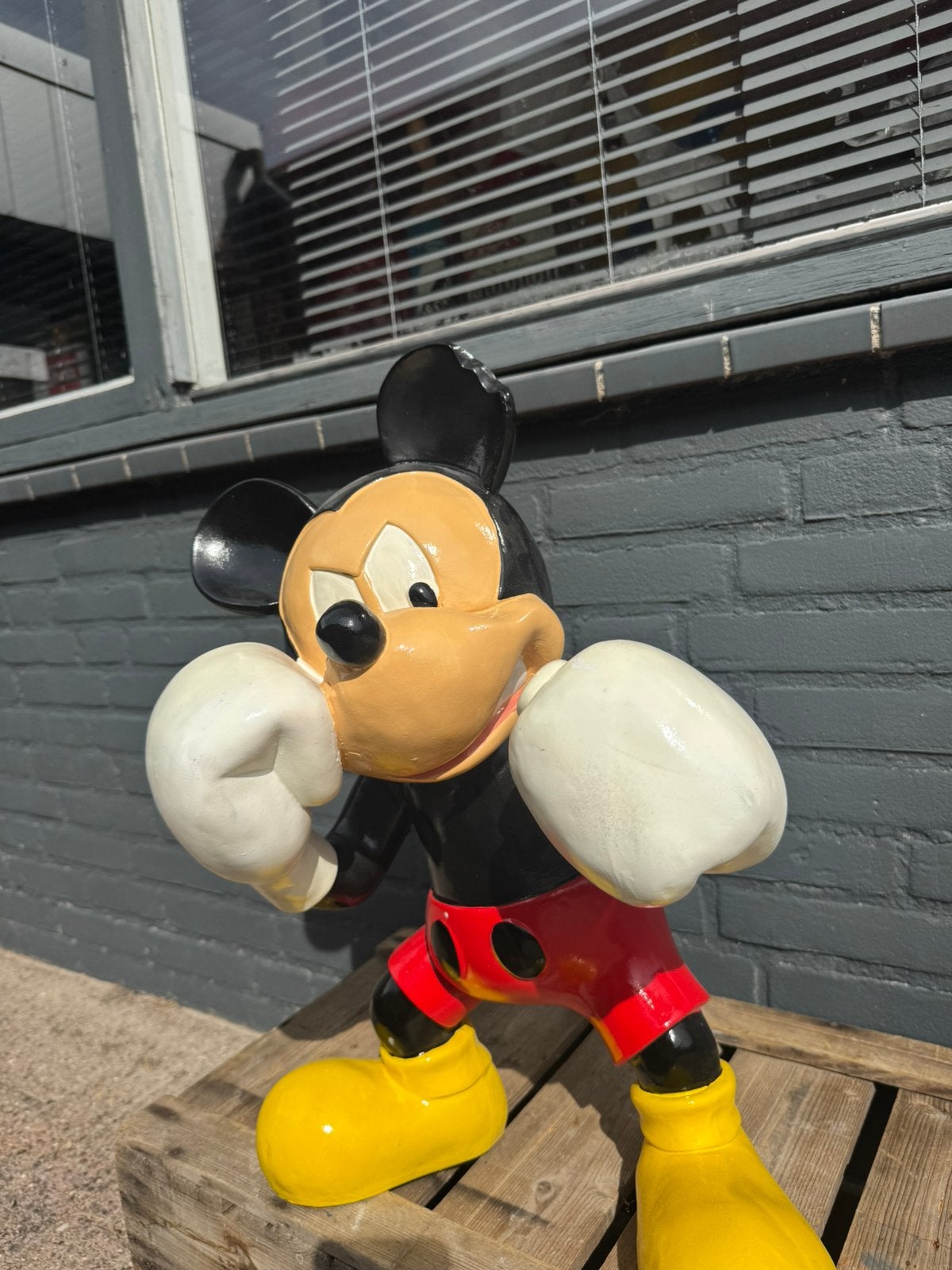 Mickey Mouse bokser beeld, Verzamelen, Ophalen of Verzenden, Mickey Mouse, Gebruikt, Beeldje of Figuurtje