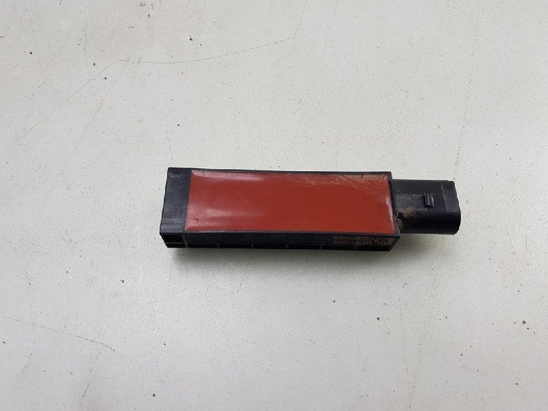 MODULE KEYLESS VEHICLE Polo VI (AW1) (|5Q0962131|), Gebruikt, Volkswagen, Rixbecker Straße 75
59552  Lippstadt, DE, Info@forvia.com