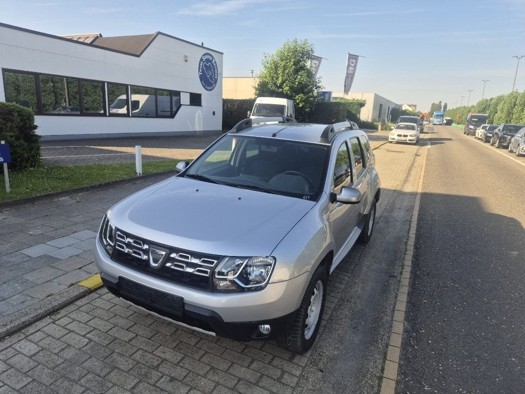 Dacia Duster 1.2 TCe 4x2 Prestige - Airco - GPS - Garantie, Autos, Achat, Entreprise, Duster, Electronic Stability Program (ESP)