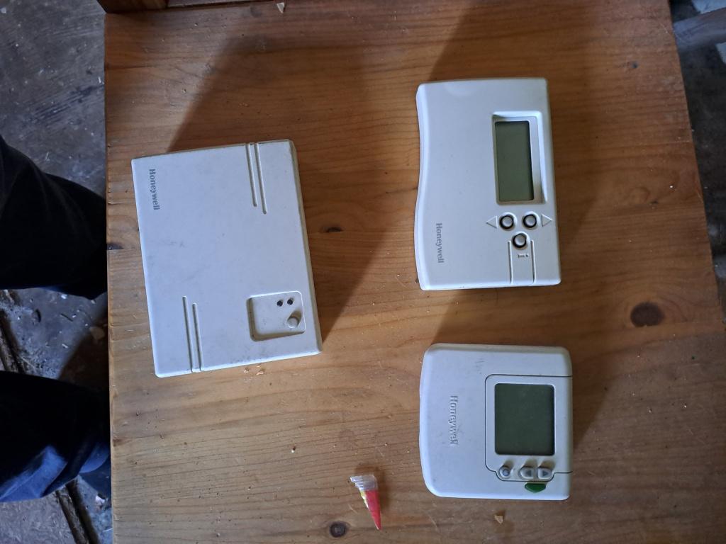 thermostats d'ambiance, Enlèvement, Utilisé