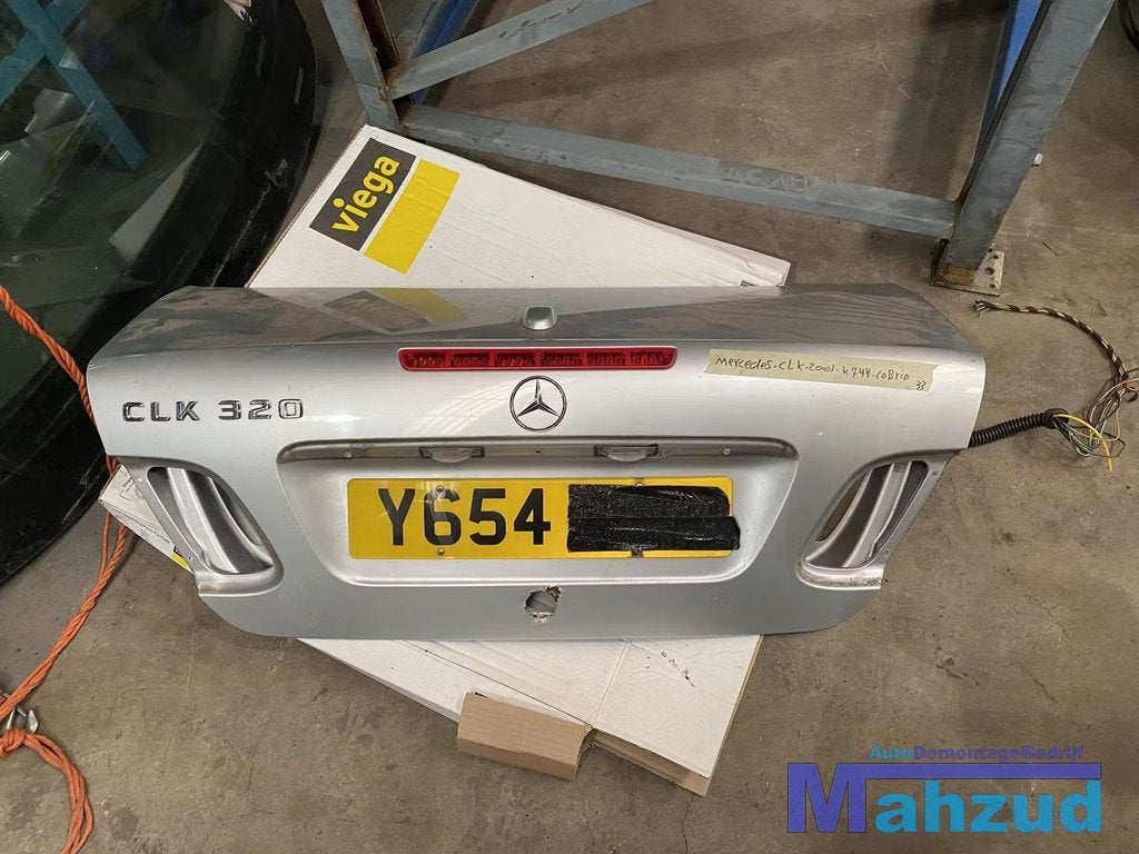 Mercedes CLK A208 grijs achterklep kofferklep K744, Auto-onderdelen, Gebruikt, Mercedes-Benz AG, Mercedes-Benz, Mercedesstrasse 120
70372  Stuttgart, DE