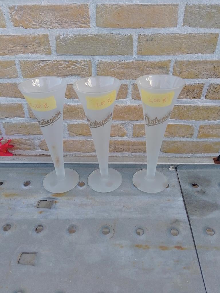 Trois verres de Maturepierre, Enlèvement, Neuf, Autres types