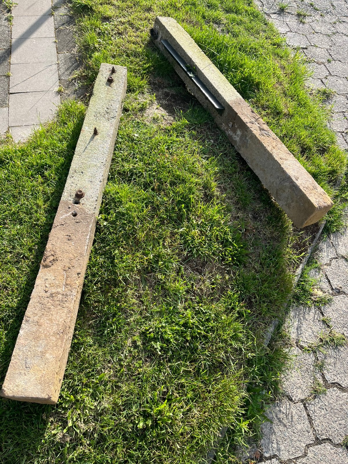 Poteaux béton, Jardin & Terrasse, Enlèvement, Utilisé, Moins de 180 cm, Poteaux