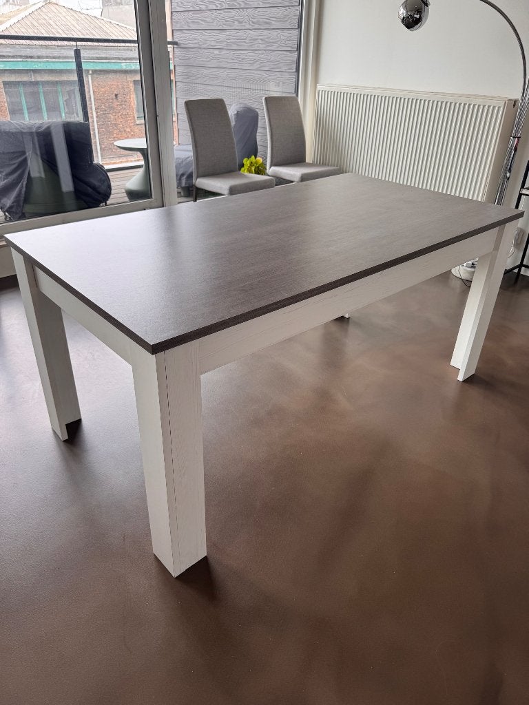Mooie houten eettafel, Huis en Inrichting, Ophalen, 50 tot 100 cm, Zo goed als nieuw, Vijf personen of meer