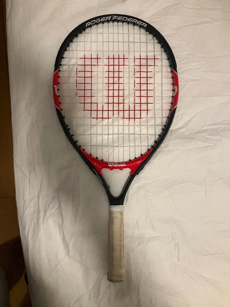 Wilson Roger Federer 21" tennisracket voor junioren, Sport en Fitness, Tennis, Ophalen, Gebruikt, Racket, Wilson
