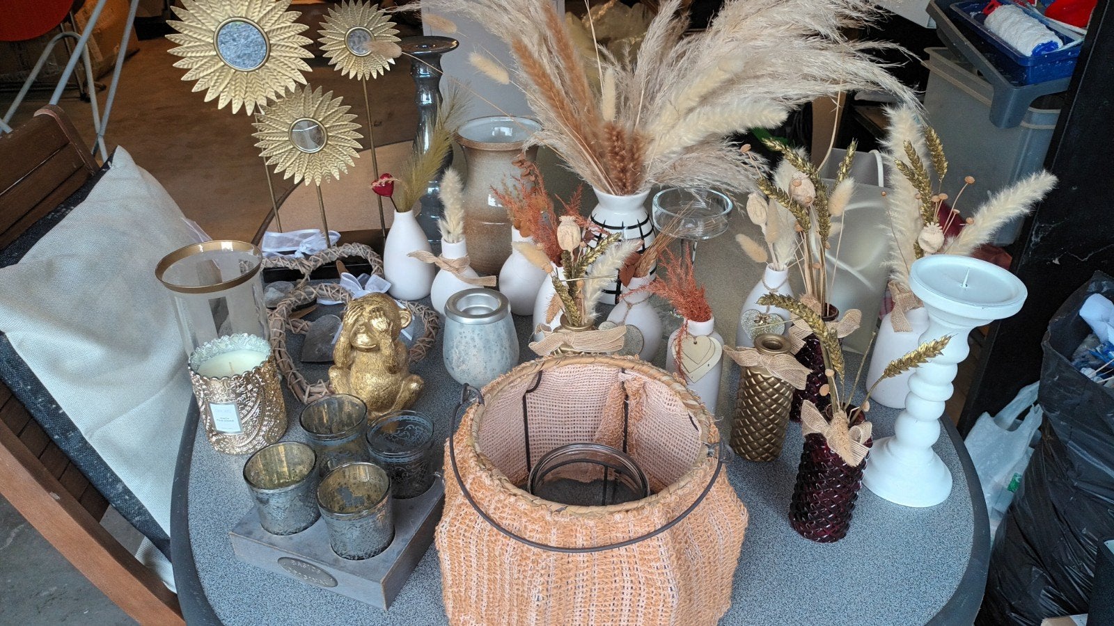 Décoration d'intérieur, Enlèvement