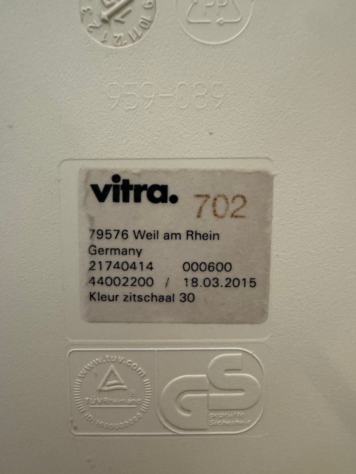 Stoel Vitra Eames in prima staat!, Huis en Inrichting, Ophalen, Kunststof, Gebruikt, Overige kleuren
