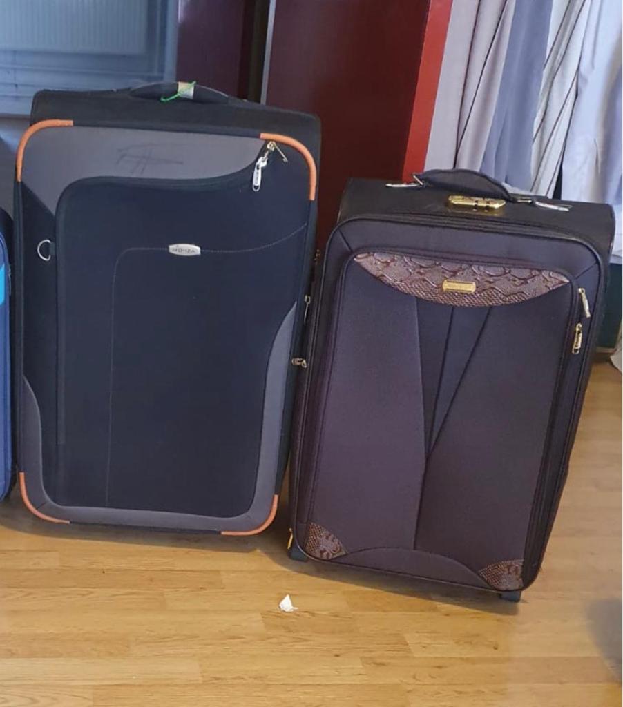 2 nieuwe valiezen te koop., Handtassen en Accessoires, Koffers, Ophalen, Zo goed als nieuw