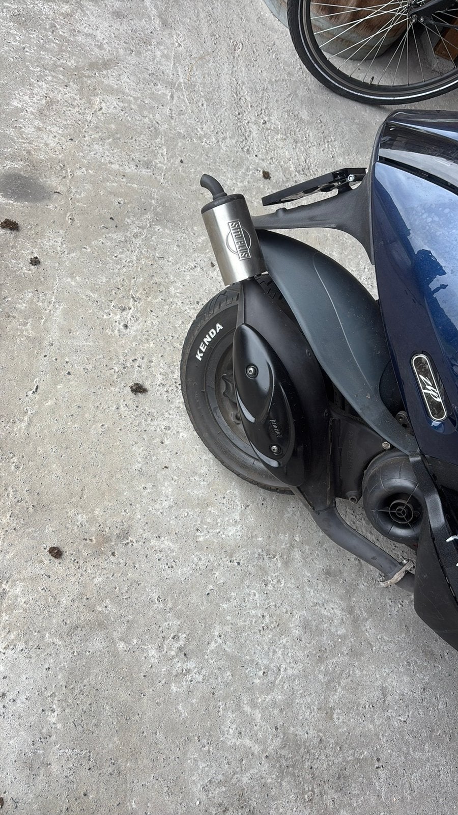 Fris 70 cc ac piaggio blokje, Fietsen en Brommers, Ophalen, Zo goed als nieuw