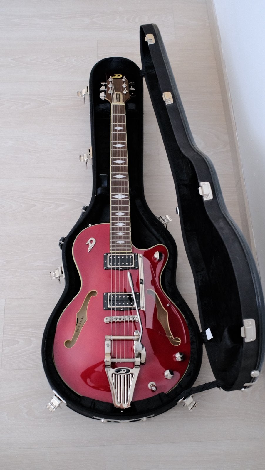 Duesenberg Starplayer TV Deluxe Crimson Red – 2021, Enlèvement, Comme neuf