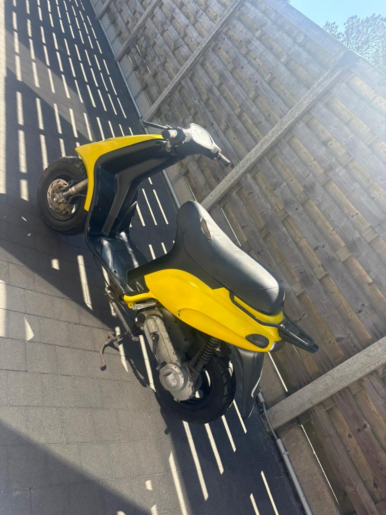 Typhoon 50 cc duits, Ophalen, Zo goed als nieuw