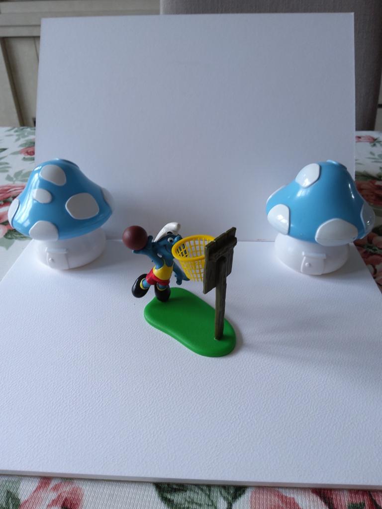 Basketbalspeler van de Super Smurf, Ophalen of Verzenden, Gebruikt, Poppetje, Figuurtje of Knuffel