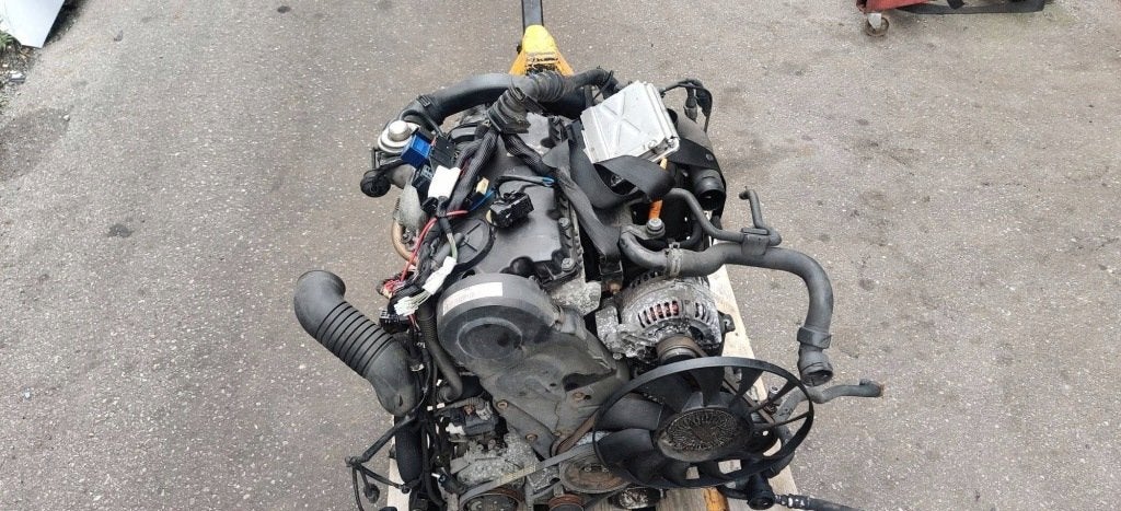 Moteur AVB Complet SKODA AUDI PASSAT VW SUPERB A4