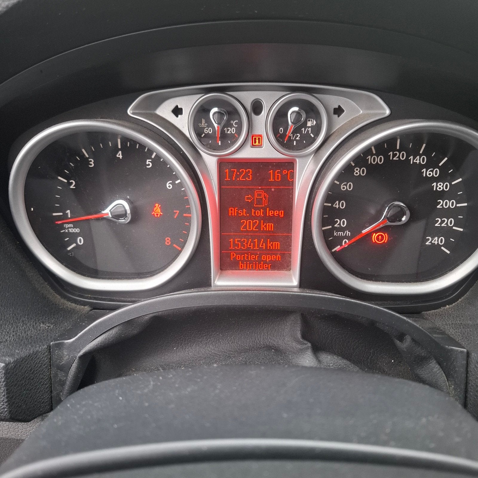 focus c-max, Autos, Achat, Boîte manuelle, Particulier, 74 kW