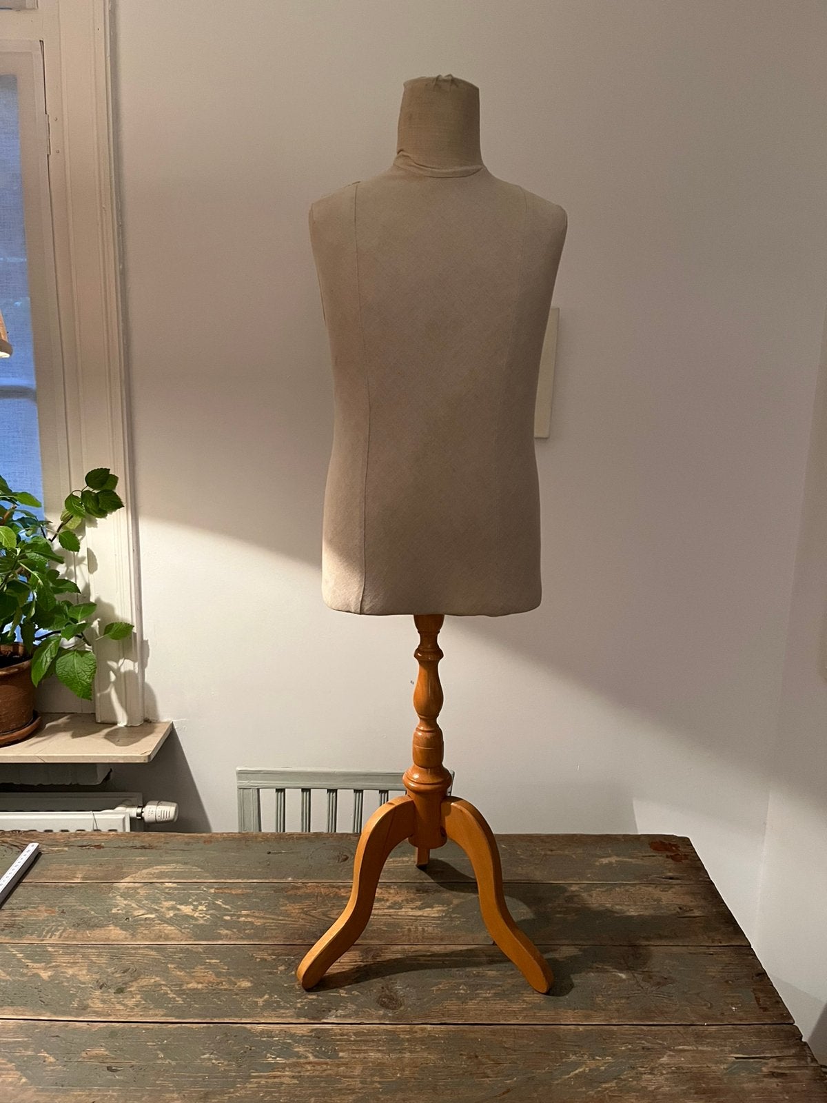 VINTAGE RETRO PASPOP KIND HOUTEN VOET ZGSTAAT, Ophalen of Verzenden, Zo goed als nieuw, Paspop
