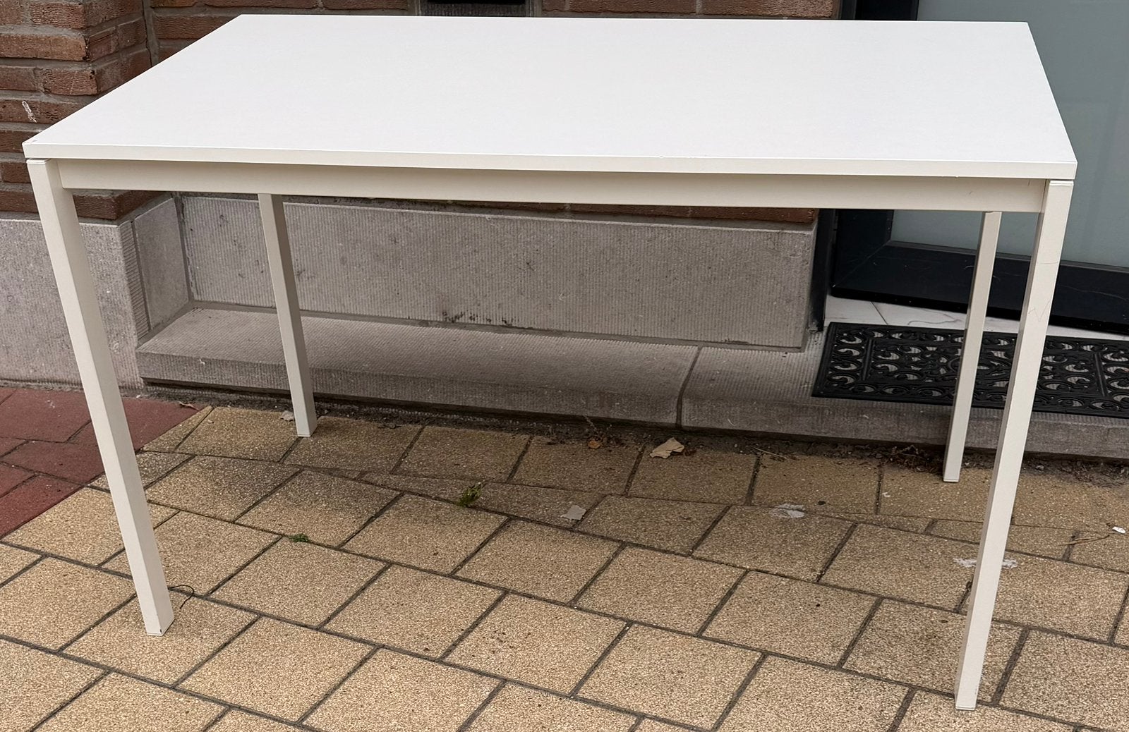 Table ikea, Enlèvement, Comme neuf