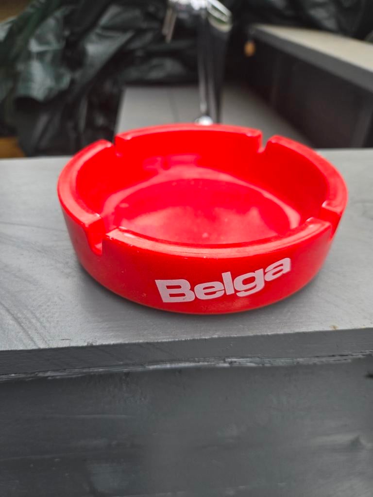 Asbakken belga, Verzamelen, Ophalen