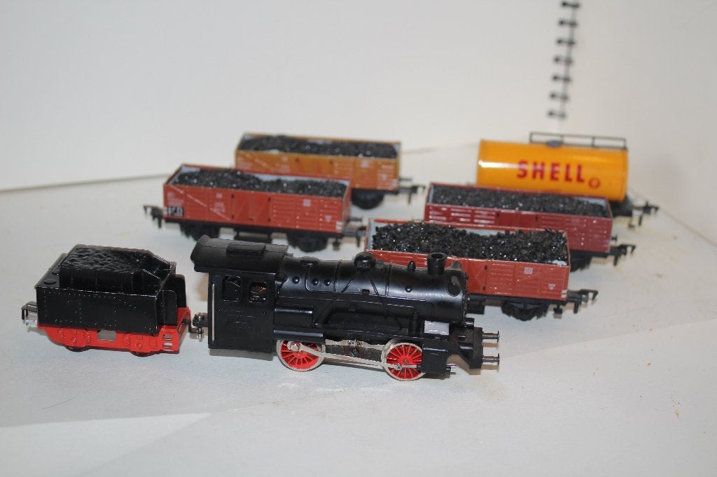 fleischmann ho loc 1305 + wagons métal, Fleischmann, Locomotive, Envoi, Courant continu