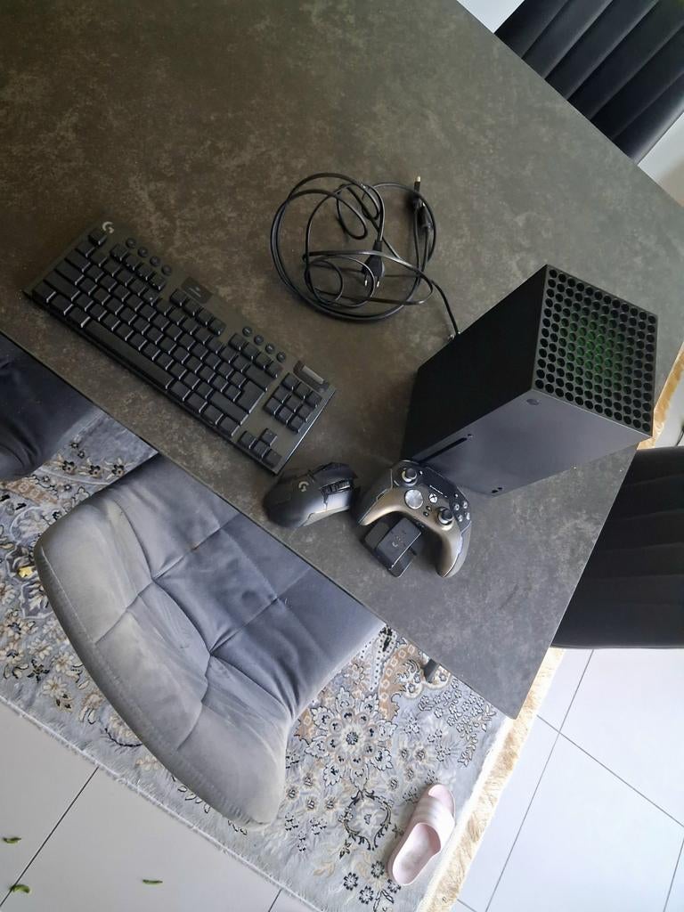 Xbox met Logitech g915 tkl x en logitech muis, Computers en Software, Overige Computers en Software, Ophalen