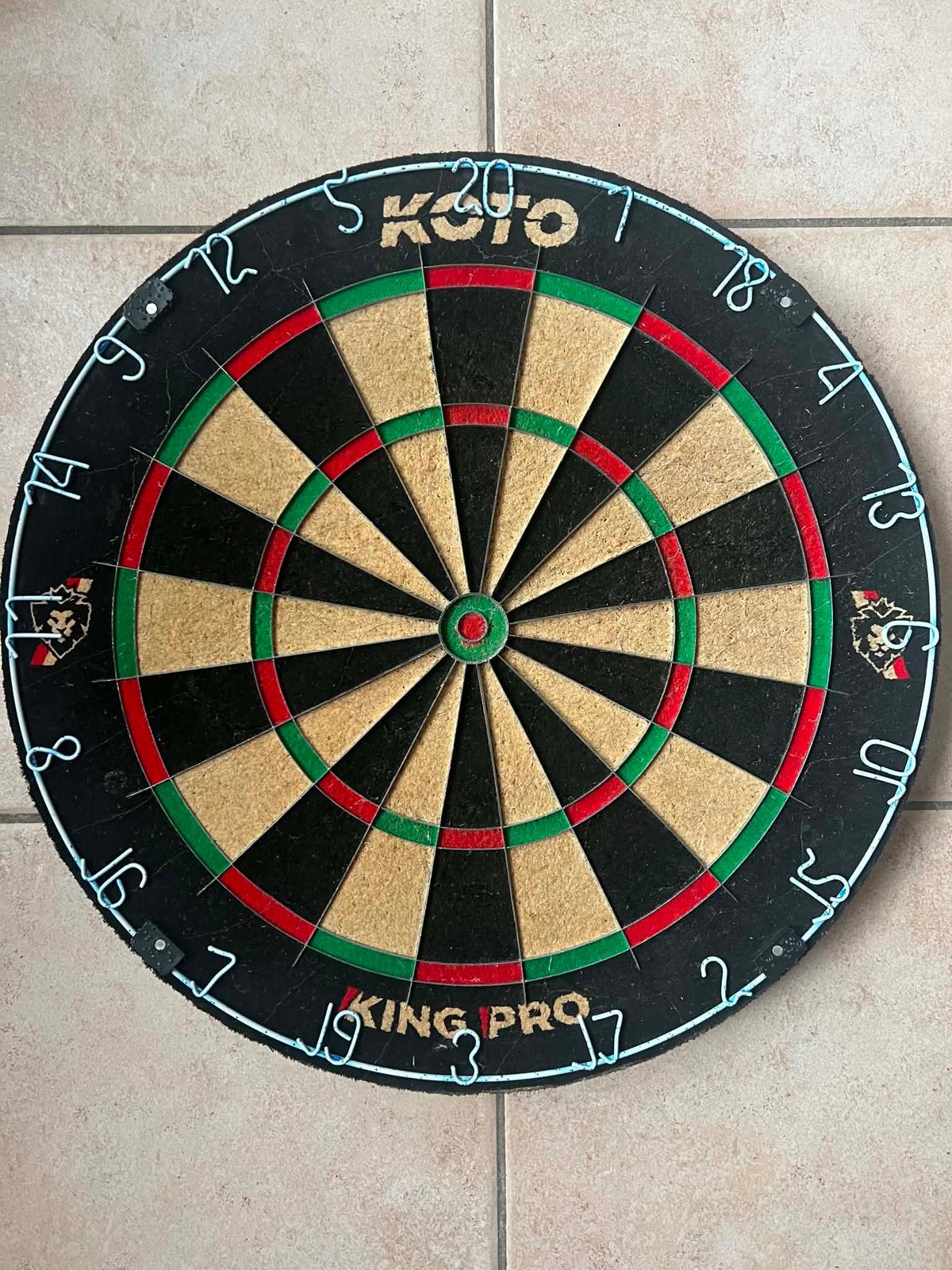 Dartbord, Ophalen of Verzenden, Zo goed als nieuw, Dartbord