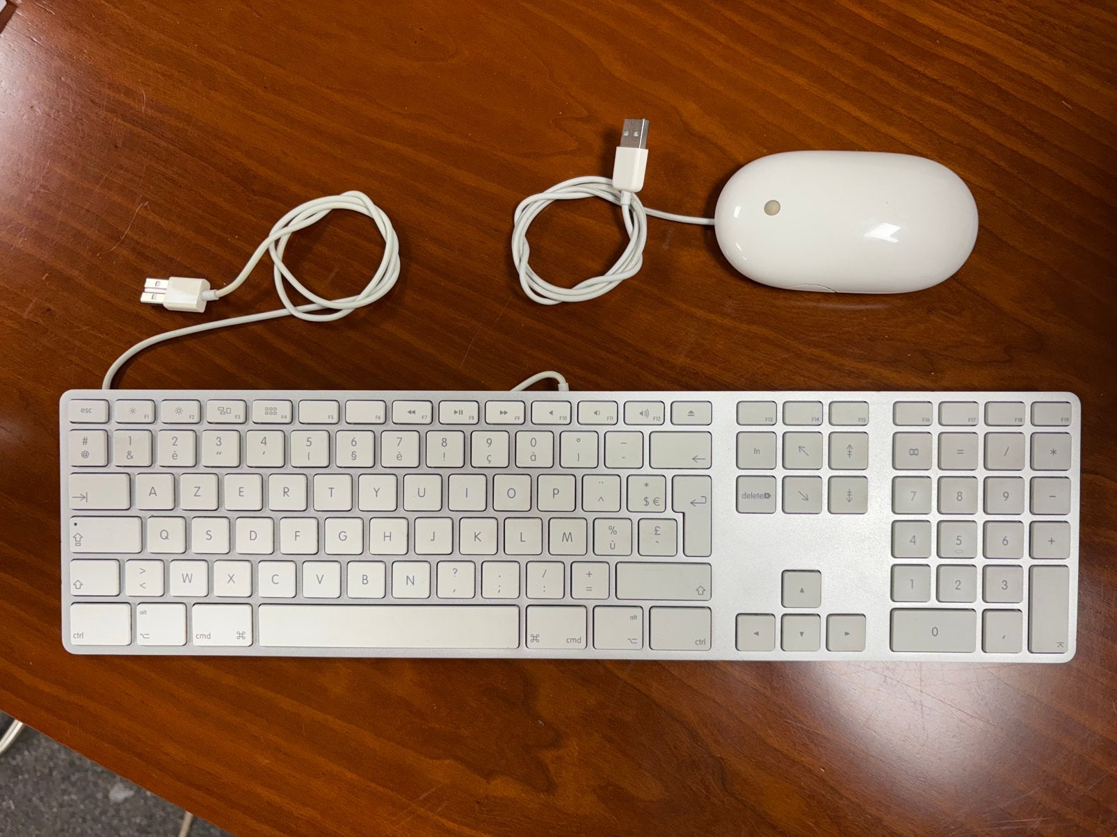 Clavier filaire Apple AZERTY, Envoi, Azerty, Comme neuf, Filaire