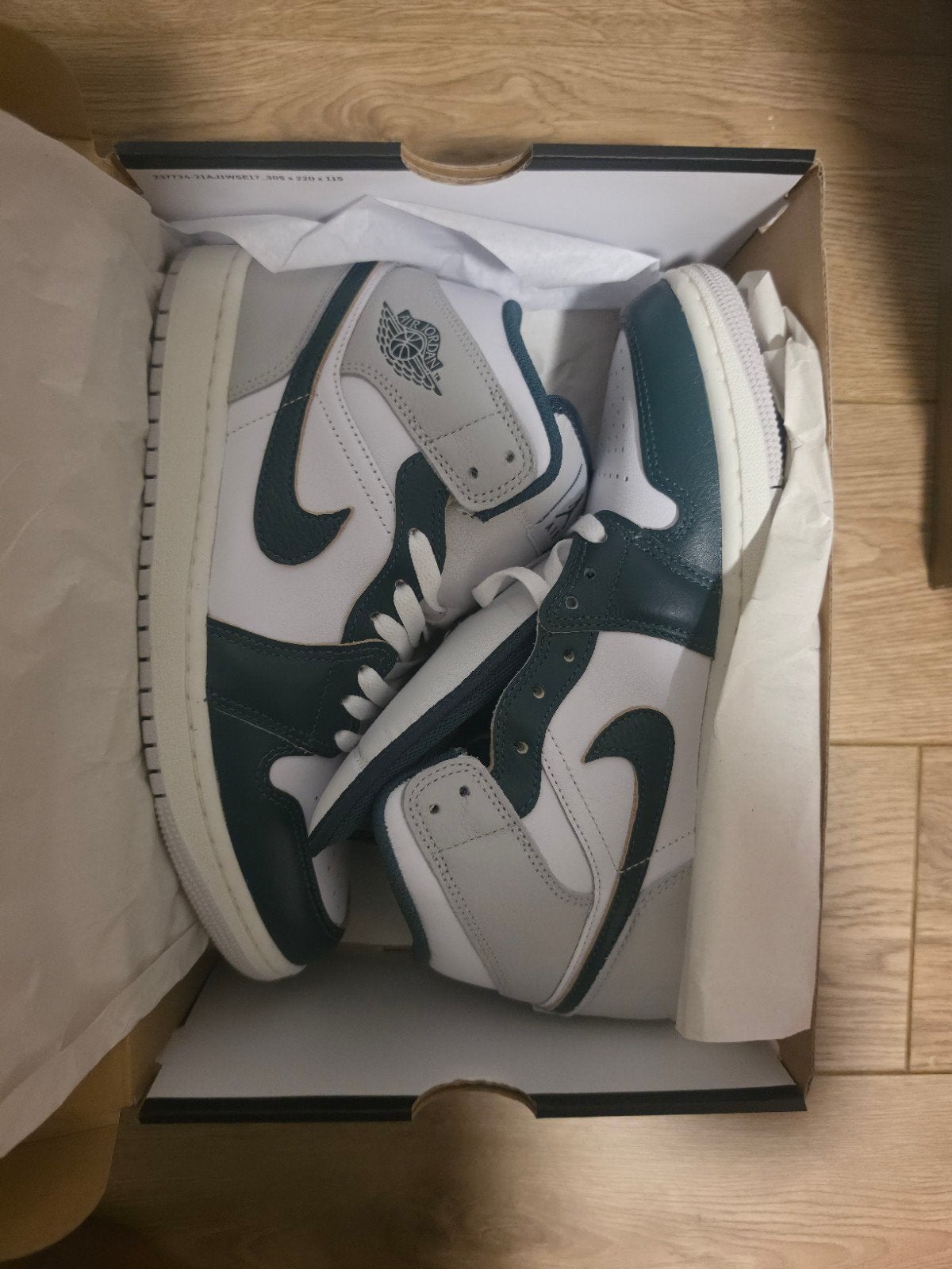 Nike Jordan, Neuf, Enlèvement ou Envoi, Jordan (Nike), Baskets