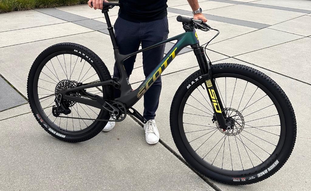Scott Spark RC World Cup maat M, Fietsen en Brommers, Zo goed als nieuw, Schijfrem, Ophalen, Overige merken