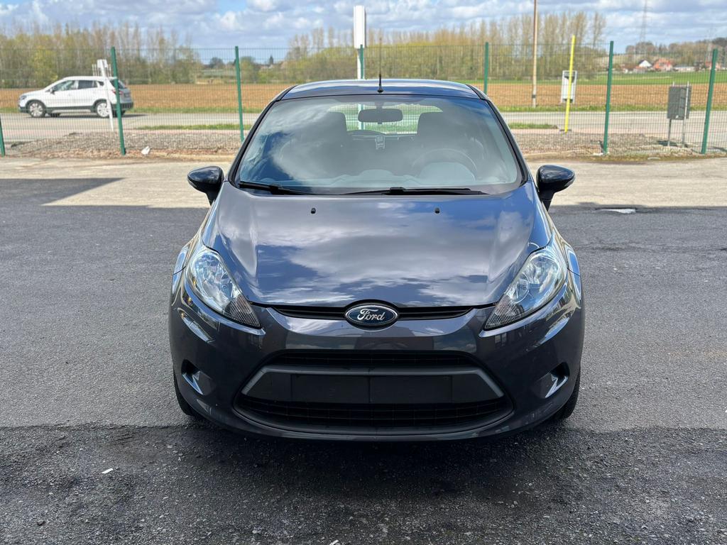 Ford Fiesta 1.2 essonce lez ok Airco, Autos, Rétroviseurs électriques, Achat, 4 portes, Entreprise