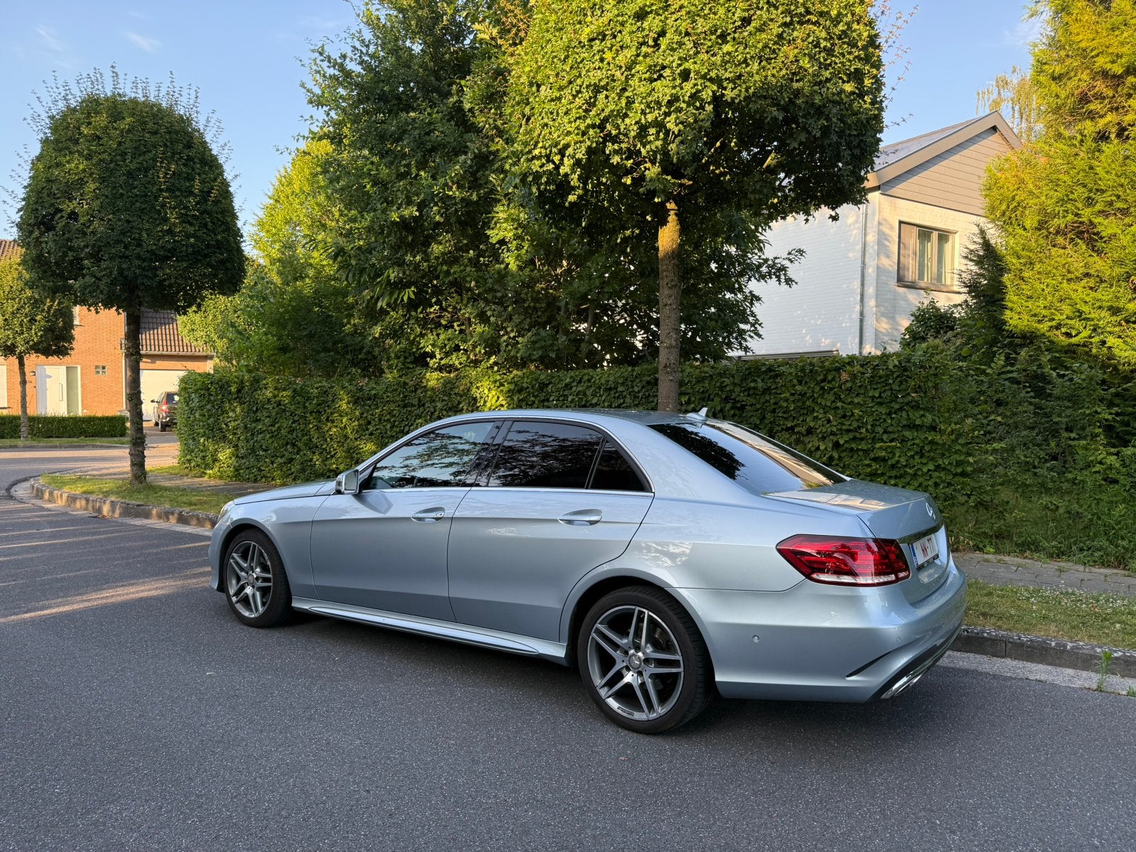 Mercedes E200 CDI AMG-Pack • Euro 6b • CarPlay, Auto's, Mercedes-Benz, Automaat, Achterwielaandrijving, 4 cilinders, 5 deurs