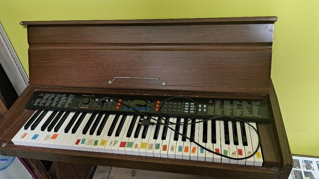 Synthétiseur kronenwrrth 61 key, Muziek en Instrumenten, Keyboards, Ophalen, Gebruikt