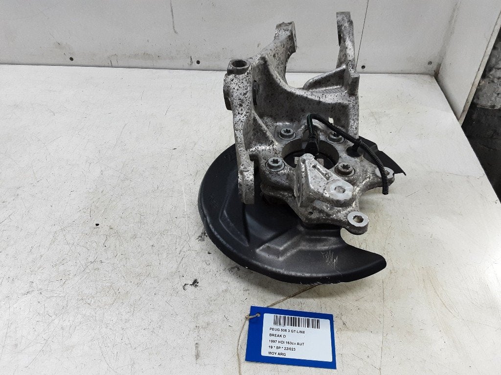 MOYEU DE ROUE ARRIÈRE GAUCHE 508 SW (F4 / FC / FJ / FR), Utilisé, Peugeot