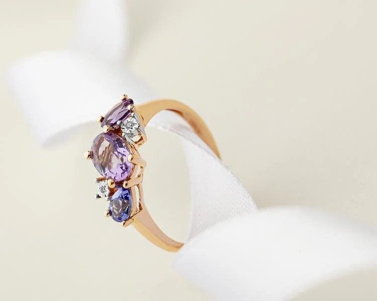 Ring van roségoud met diamanten, amethisten en tanzaniet, Bijoux, Sacs & Beauté, Bagues, Enlèvement, Or, Or
