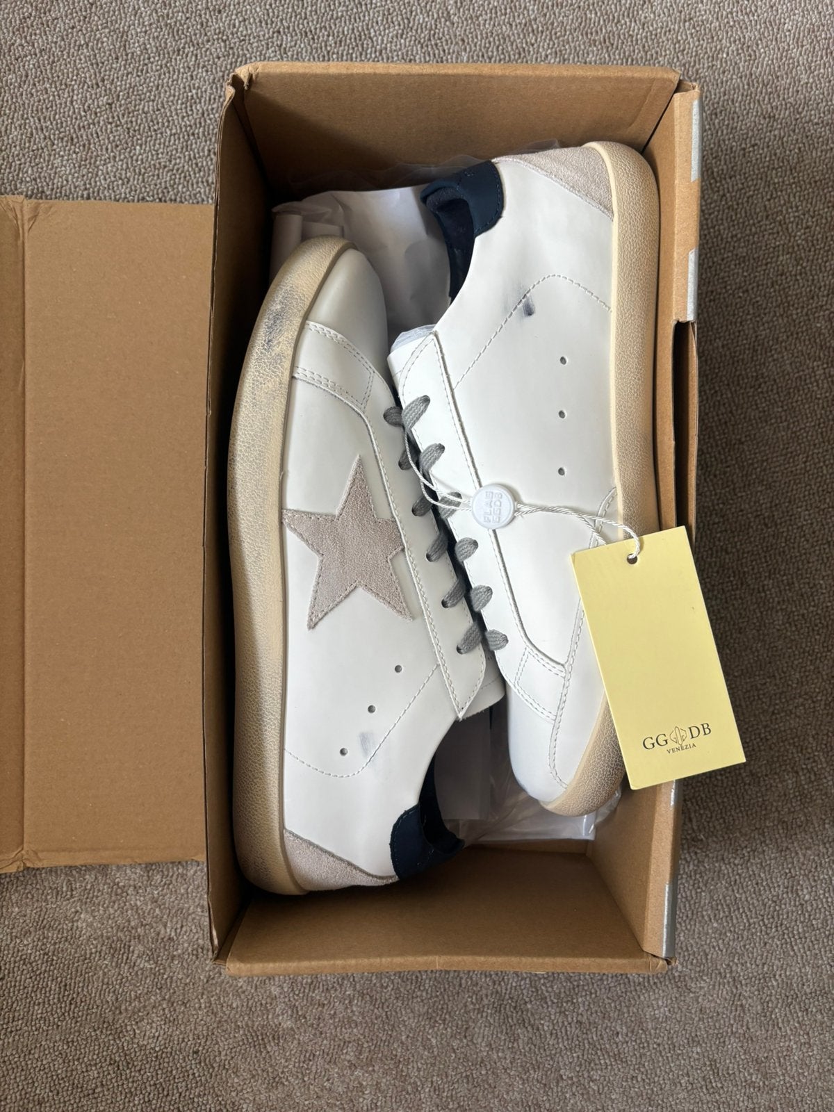 Golden Goose Super-Star | Ensemble complet | Taille 42, Vêtements | Hommes, Chaussures, Envoi, Neuf, Blanc