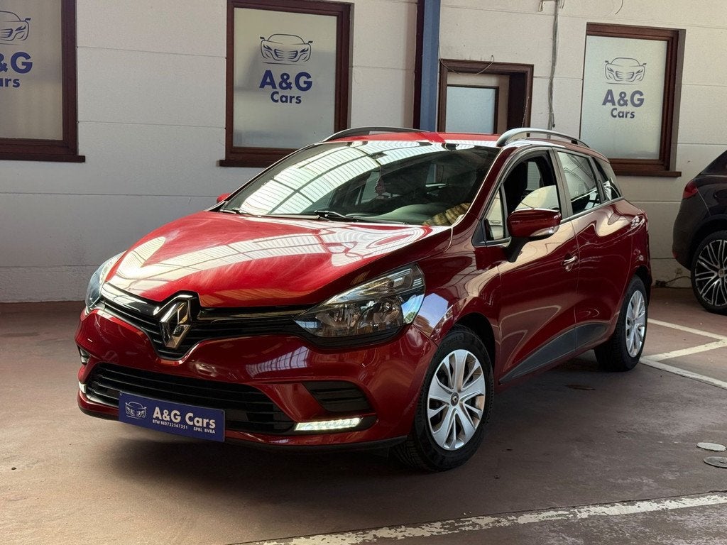 Renault Clio, Autos, Renault, Entreprise, Achat, Clio, Isofix, Radio, Essence, Euro 6, Break, Boîte manuelle, Rouge, Traction avant