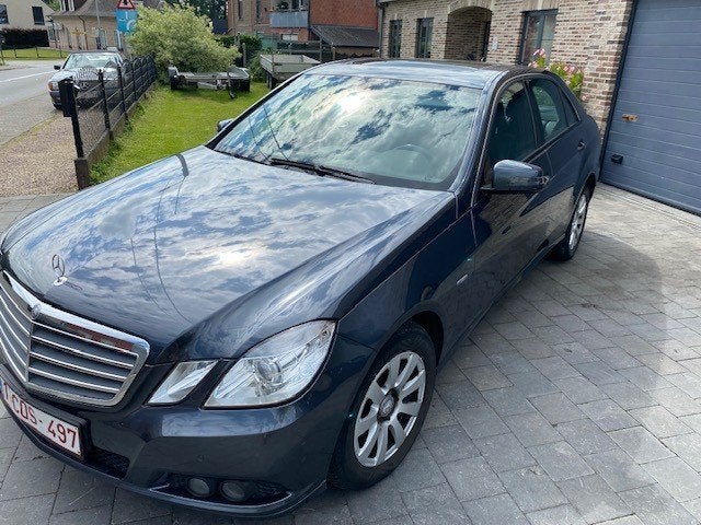 mercedes E klasse 200cdi, Auto's, Mercedes-Benz, Achterwielaandrijving, Zwart, 4 cilinders, Leder